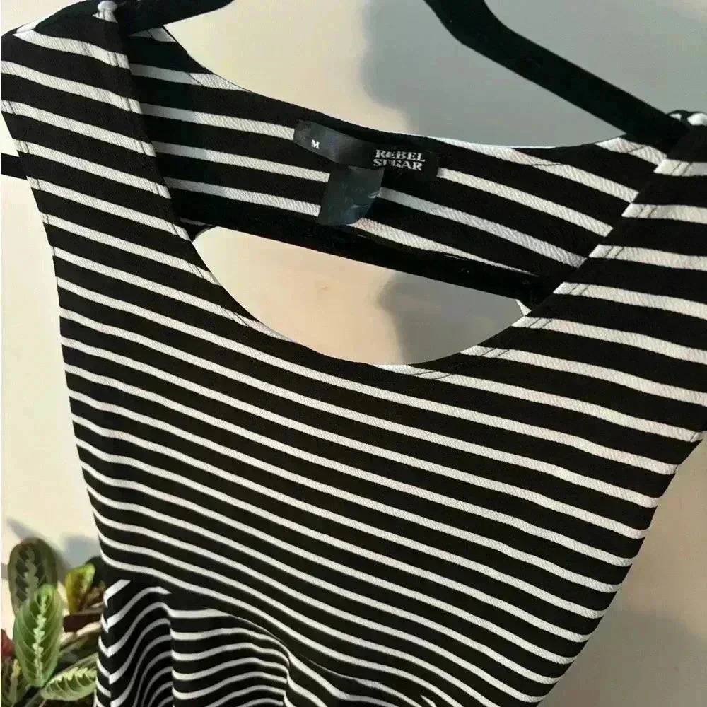 REBEL SUGAR dress - Picture 2 of 4